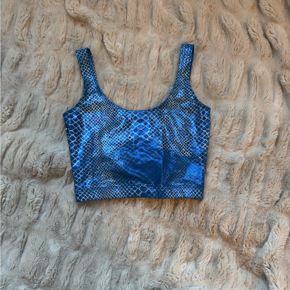YRU Holographic Snake Print Crop Tank - Picture 2 of 2